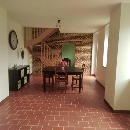 La Mouche De Mai Villa *